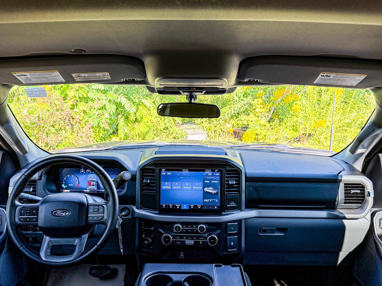 2025 Ford F-150 XLT Photo