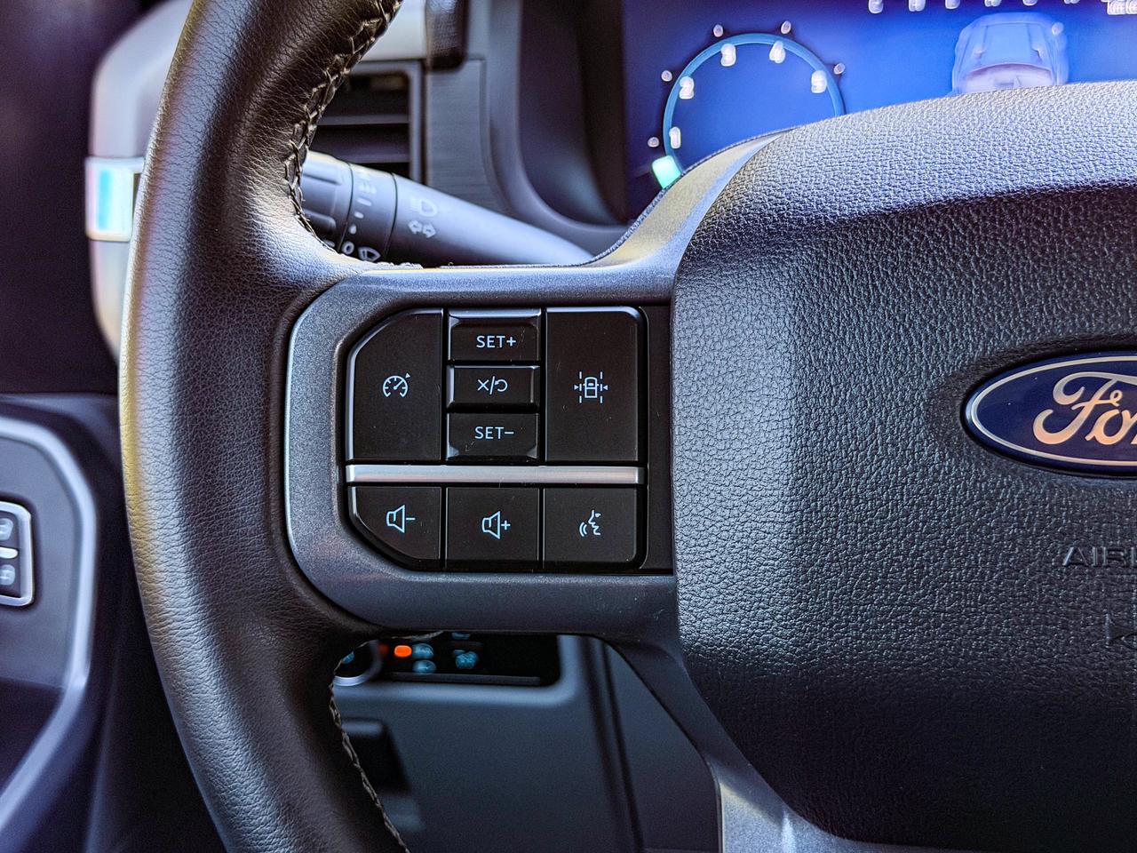 2025 Ford F-150 XLT Photo