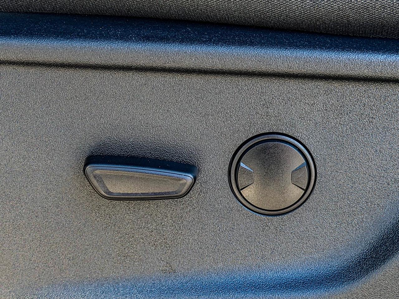 2025 Ford F-150 XLT Photo