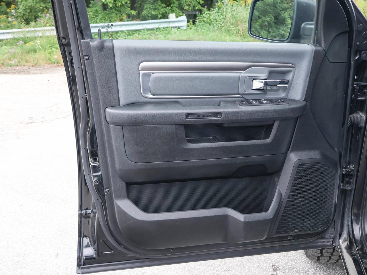 2023 RAM 1500 Classic SLT Photo