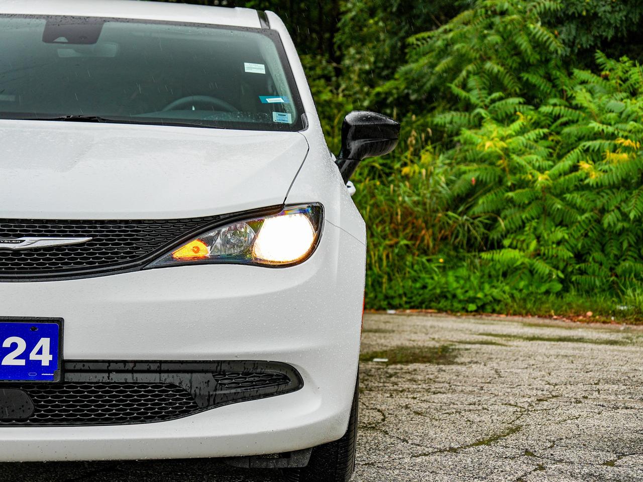 2024 Chrysler Grand Caravan SXT Photo