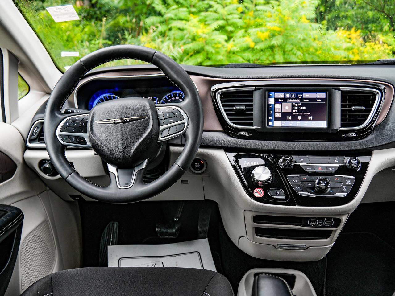 2024 Chrysler Grand Caravan SXT Photo