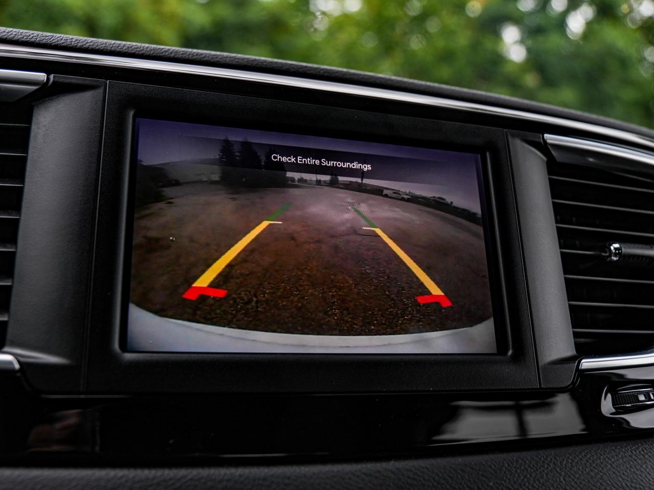 2024 Chrysler Grand Caravan SXT Photo
