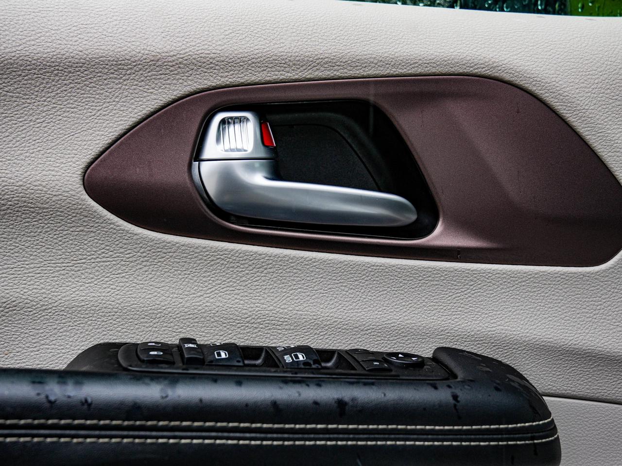 2024 Chrysler Grand Caravan SXT Photo