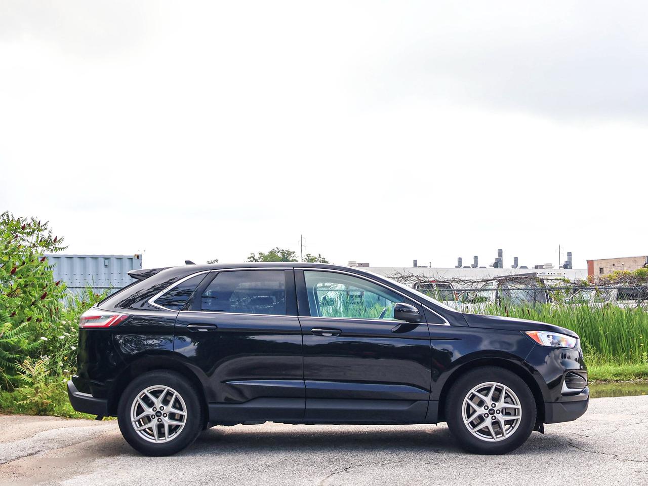 2024 Ford Edge SEL Photo