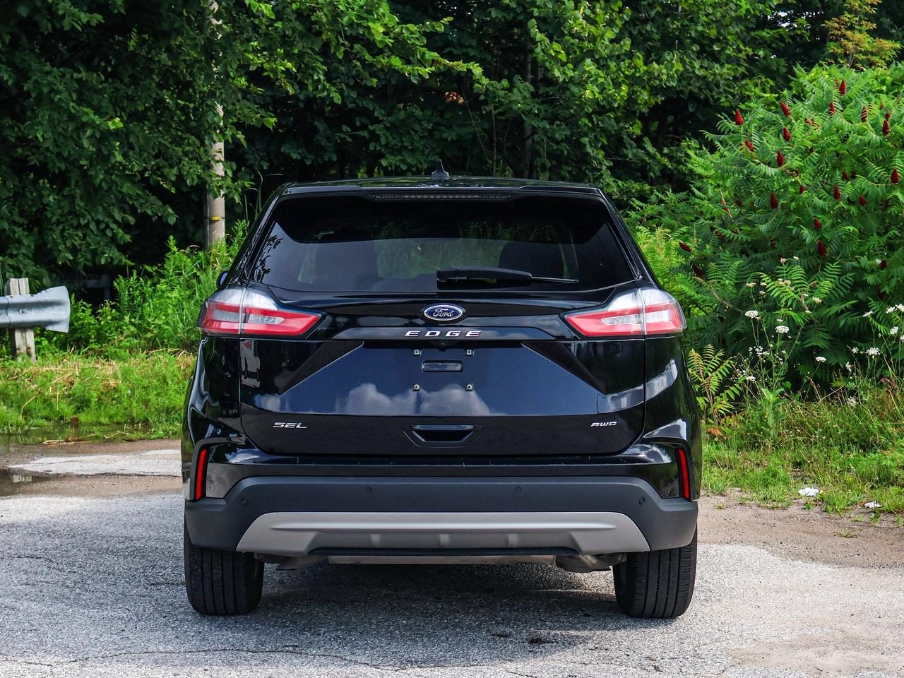 2024 Ford Edge SEL Photo