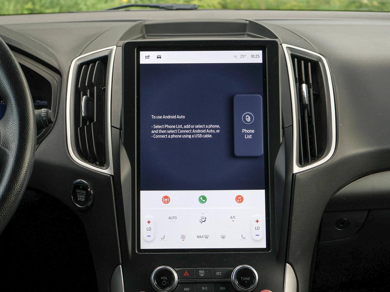2024 Ford Edge SEL Photo