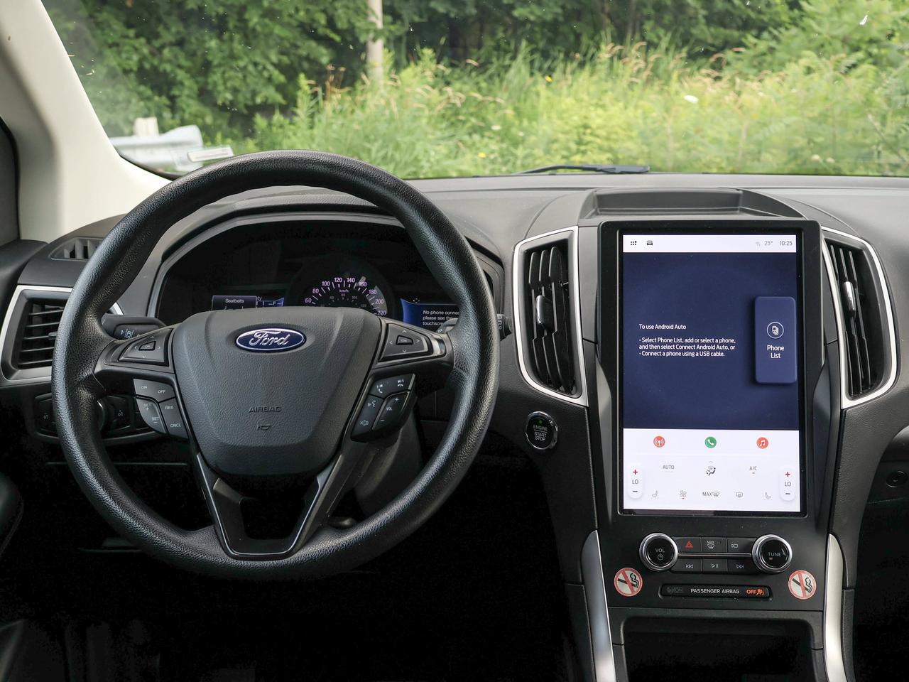 2024 Ford Edge SEL Photo