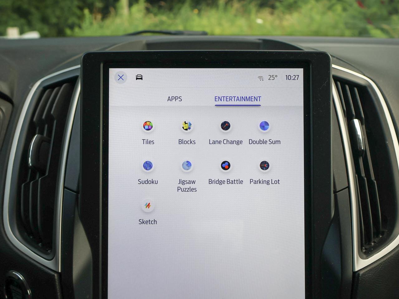 2024 Ford Edge SEL Photo