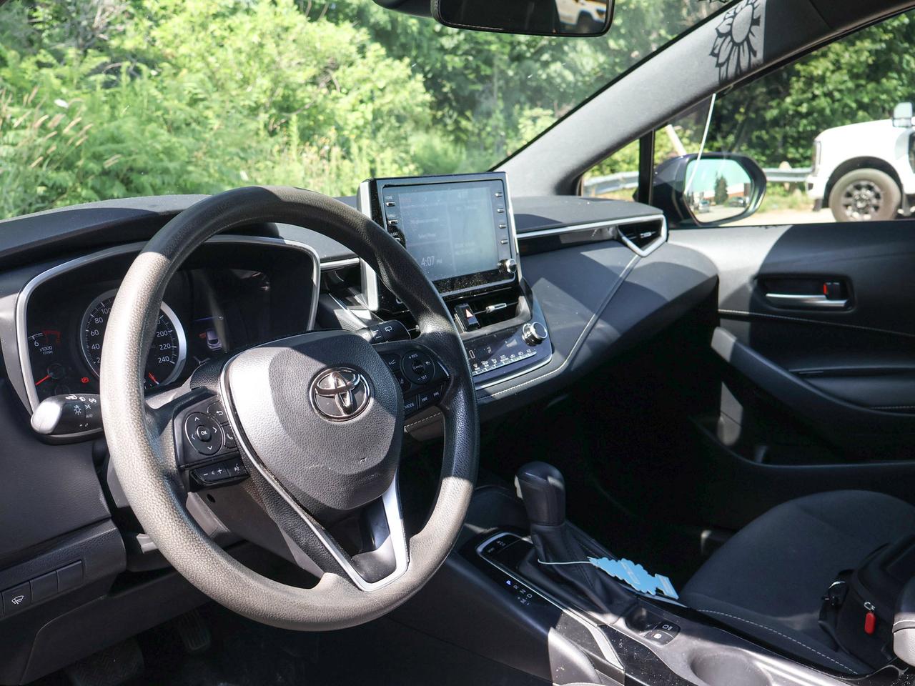 2020 Toyota Corolla Hatchback  Photo