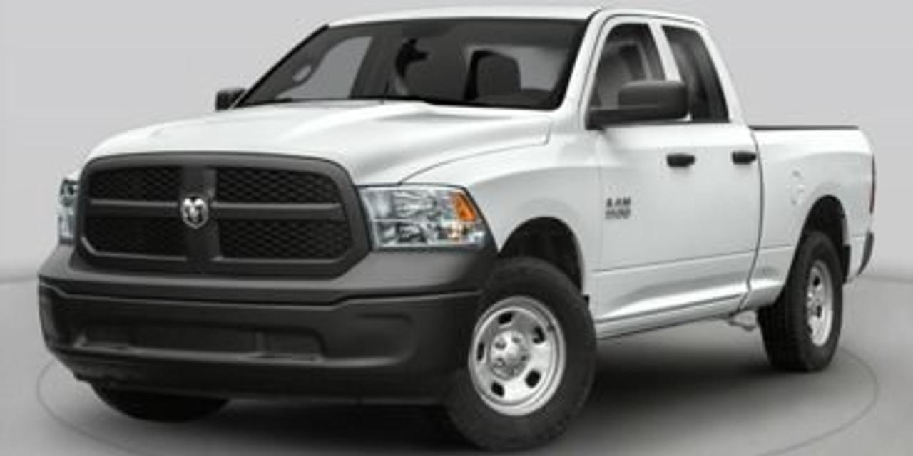 2019 RAM 1500 Classic EXPRESS Photo0