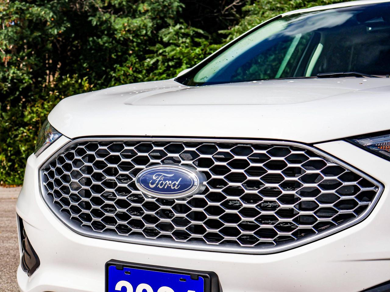 2024 Ford Edge SEL Photo