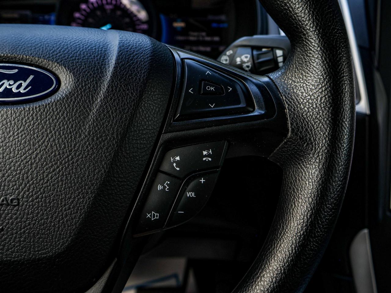 2024 Ford Edge SEL Photo