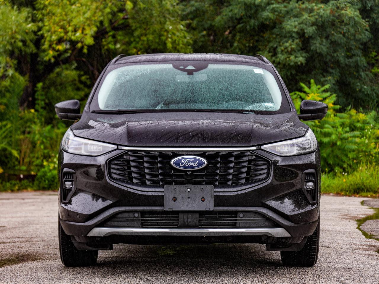2024 Ford Escape Platinum Photo