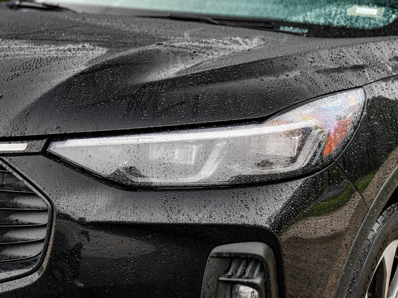 2024 Ford Escape Platinum Photo