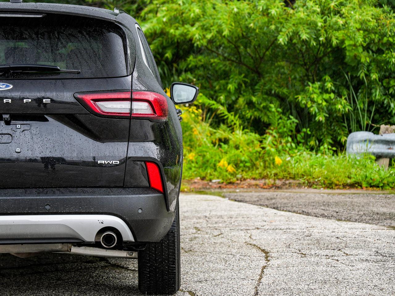 2024 Ford Escape Platinum Photo