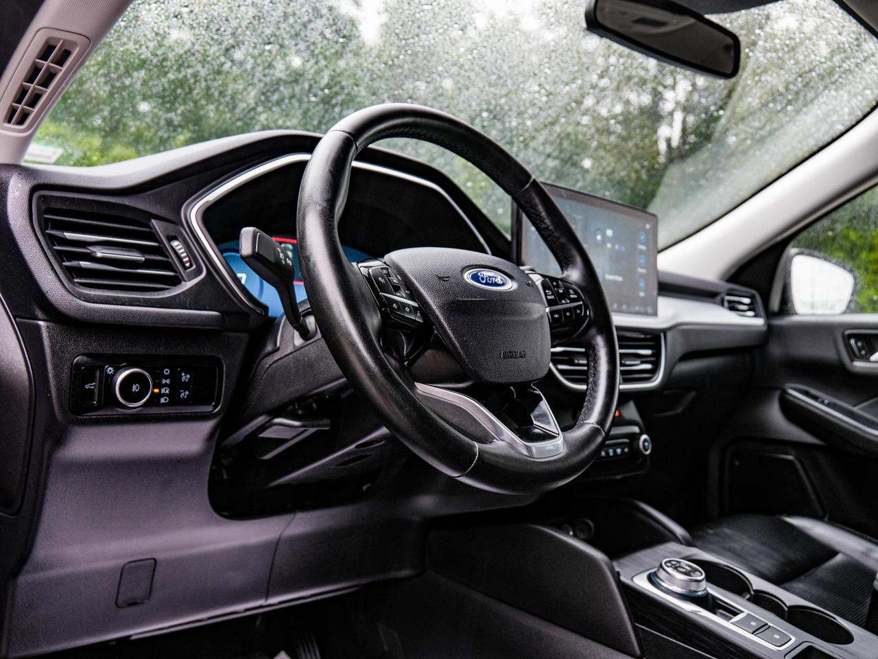 2024 Ford Escape Platinum Photo