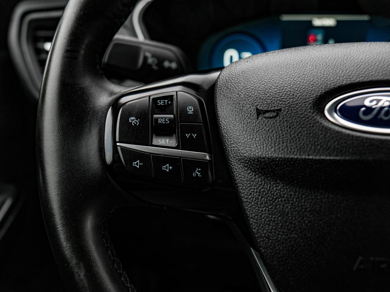 2024 Ford Escape Platinum Photo