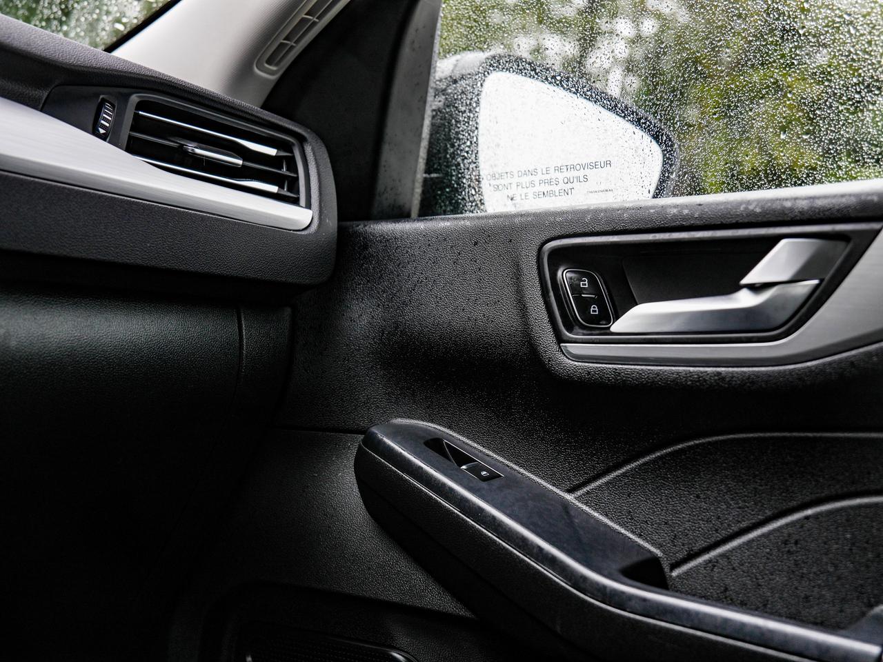 2024 Ford Escape Platinum Photo