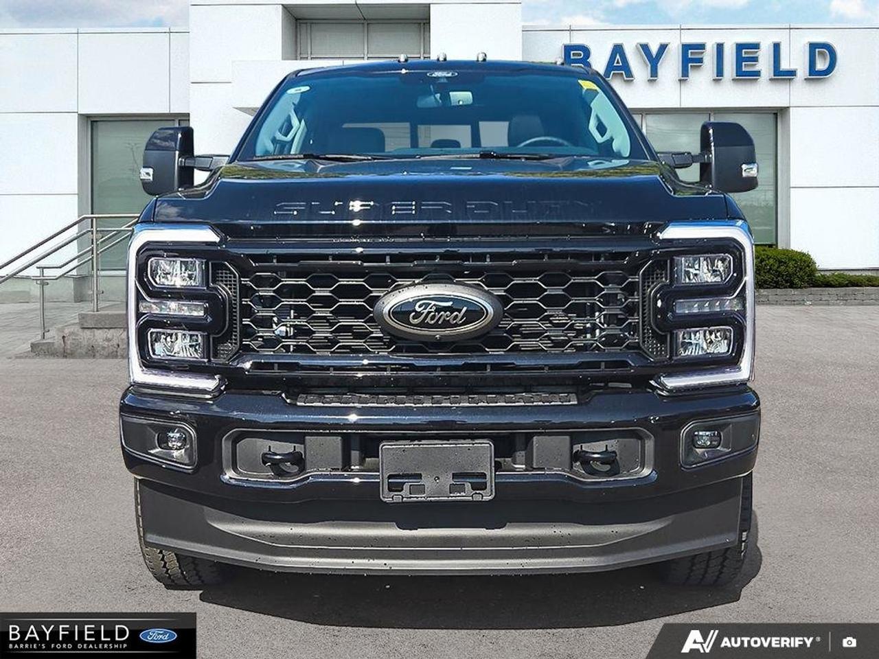 2026 Ford F-250 LARIAT Photo1