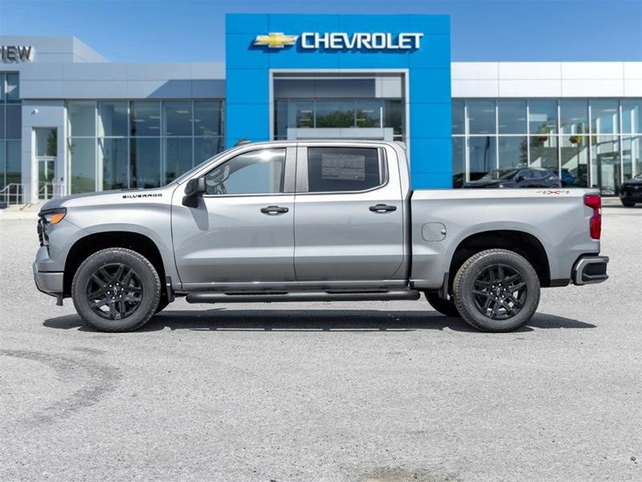 2026 Chevrolet Silverado 1500 Custom Photo3