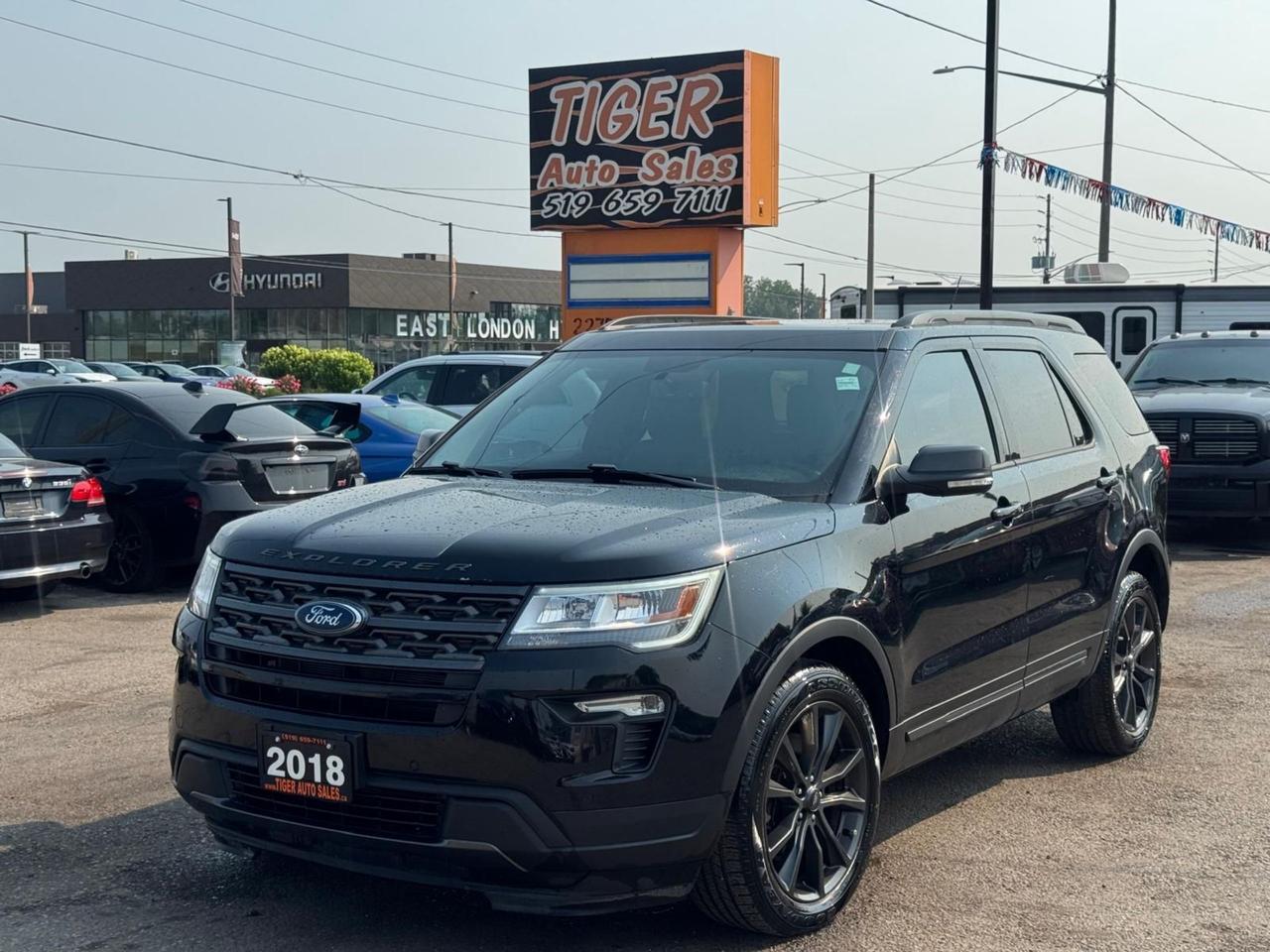 2018 Ford Explorer XLT, 4X4, ONLY 127KMS, 7 PASSENGER, CERTIFIED - Photo #1