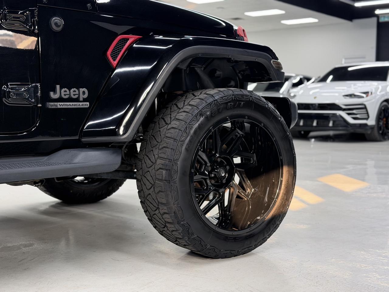 2021 Jeep Wrangler UNLIMITED SAHARA|80TH|4X4|ACC|BSM|FCW| Photo2