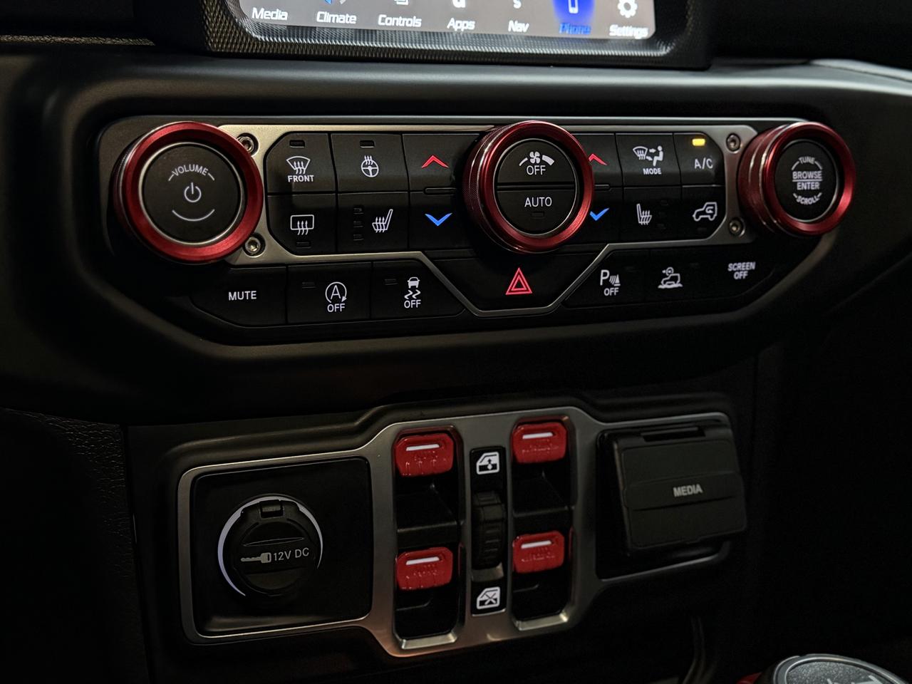 2021 Jeep Wrangler UNLIMITED SAHARA|80TH|4X4|ACC|BSM|FCW| Photo
