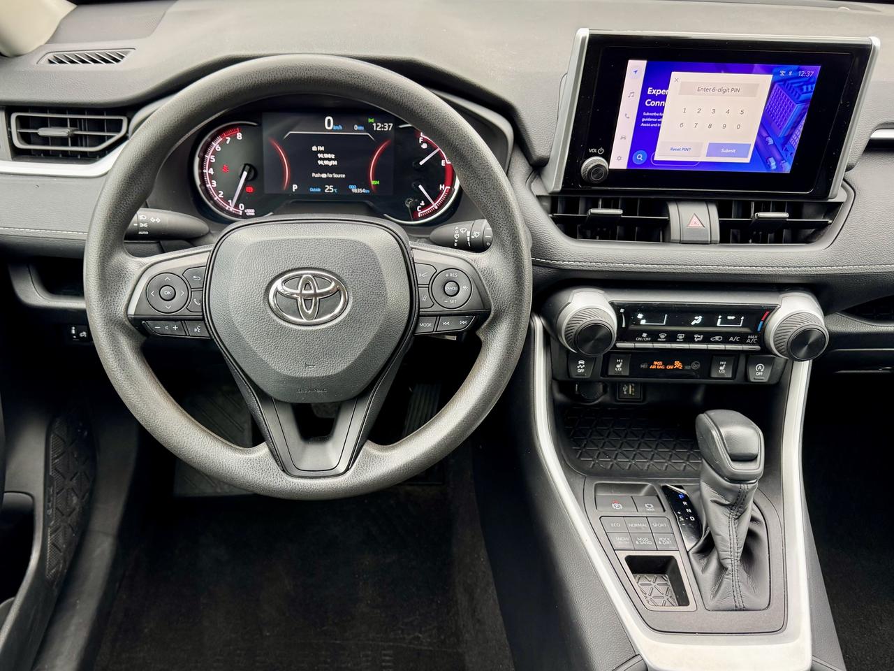 2023 Toyota RAV4 LE  -AWD. Certified Photo