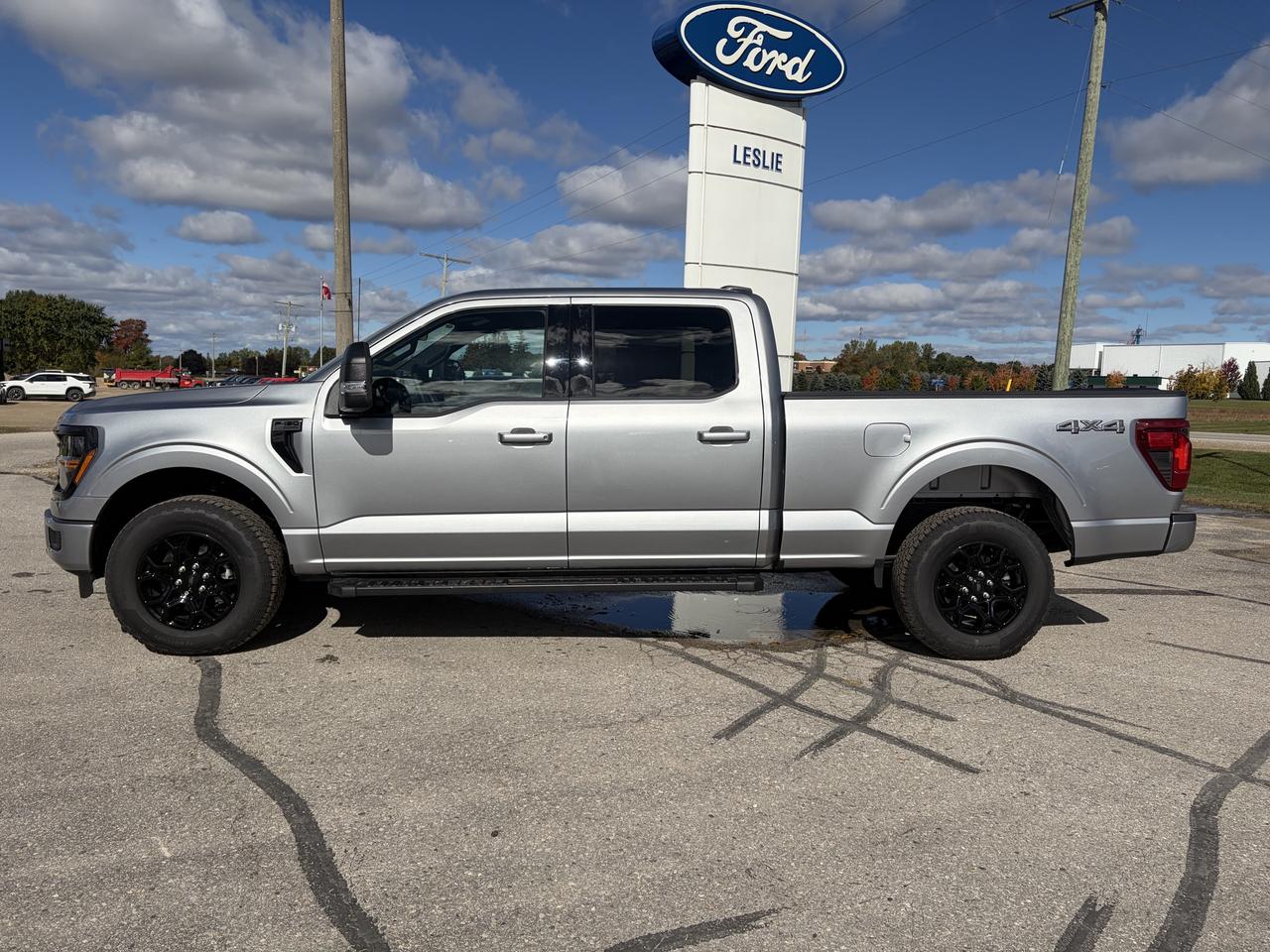2026 Ford F-150 XLT Supercrew 301A Long Box 4x4 Photo2