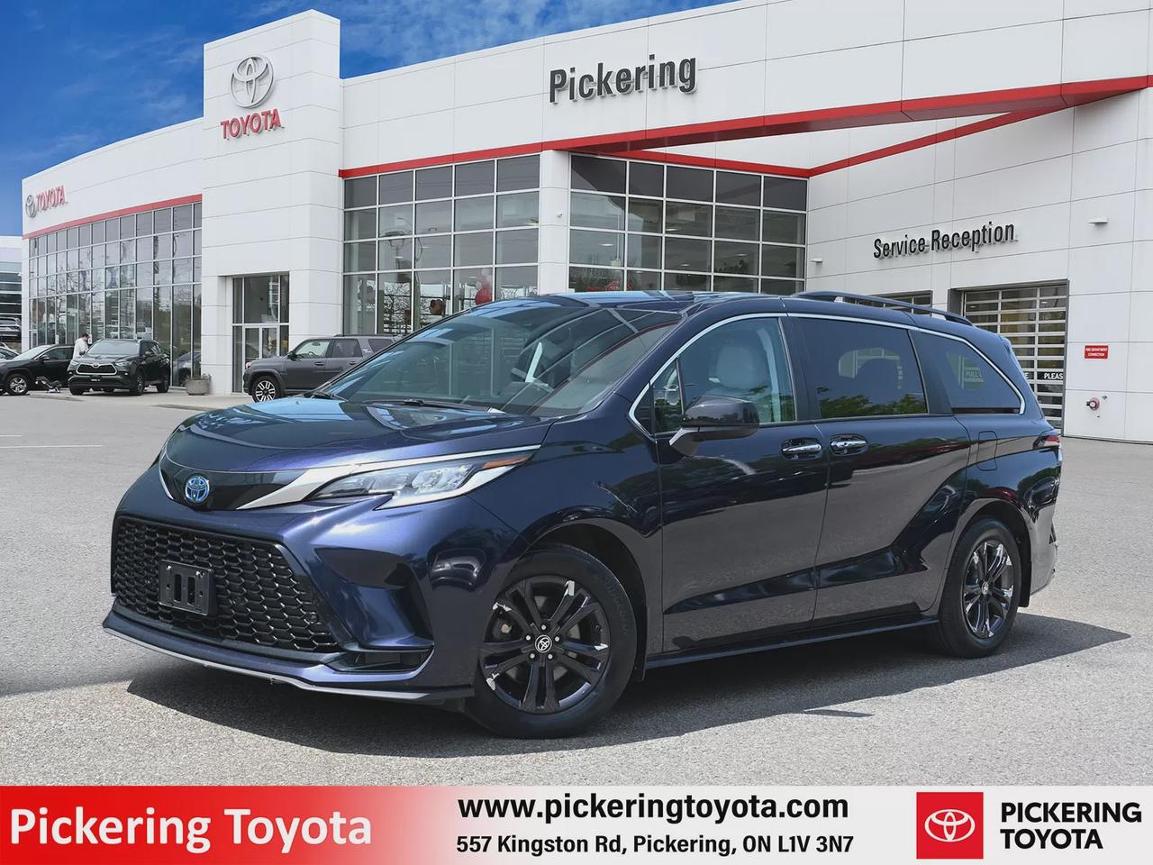 2024 Toyota Sienna XSE Photo