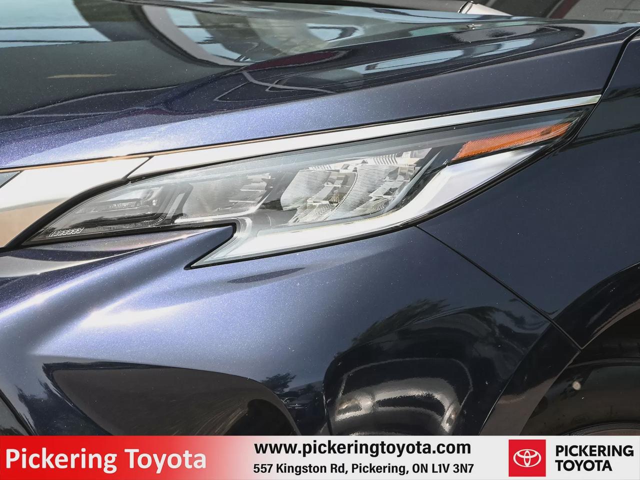 2024 Toyota Sienna XSE Photo5