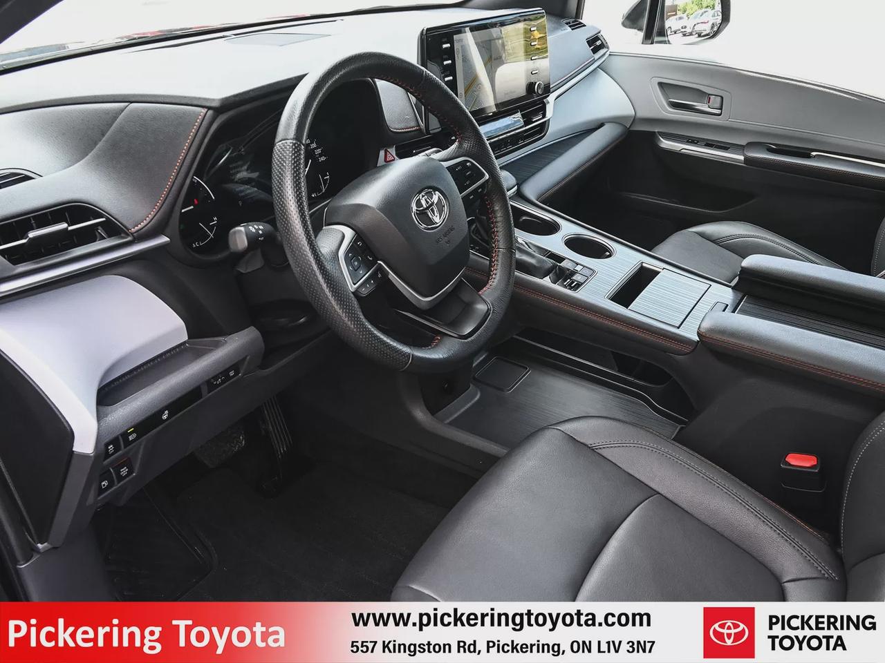 2024 Toyota Sienna XSE Photo