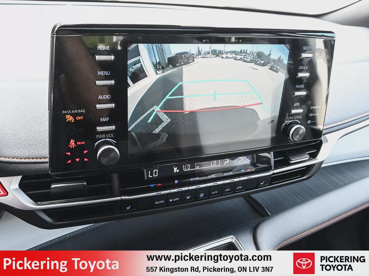 2024 Toyota Sienna XSE Photo