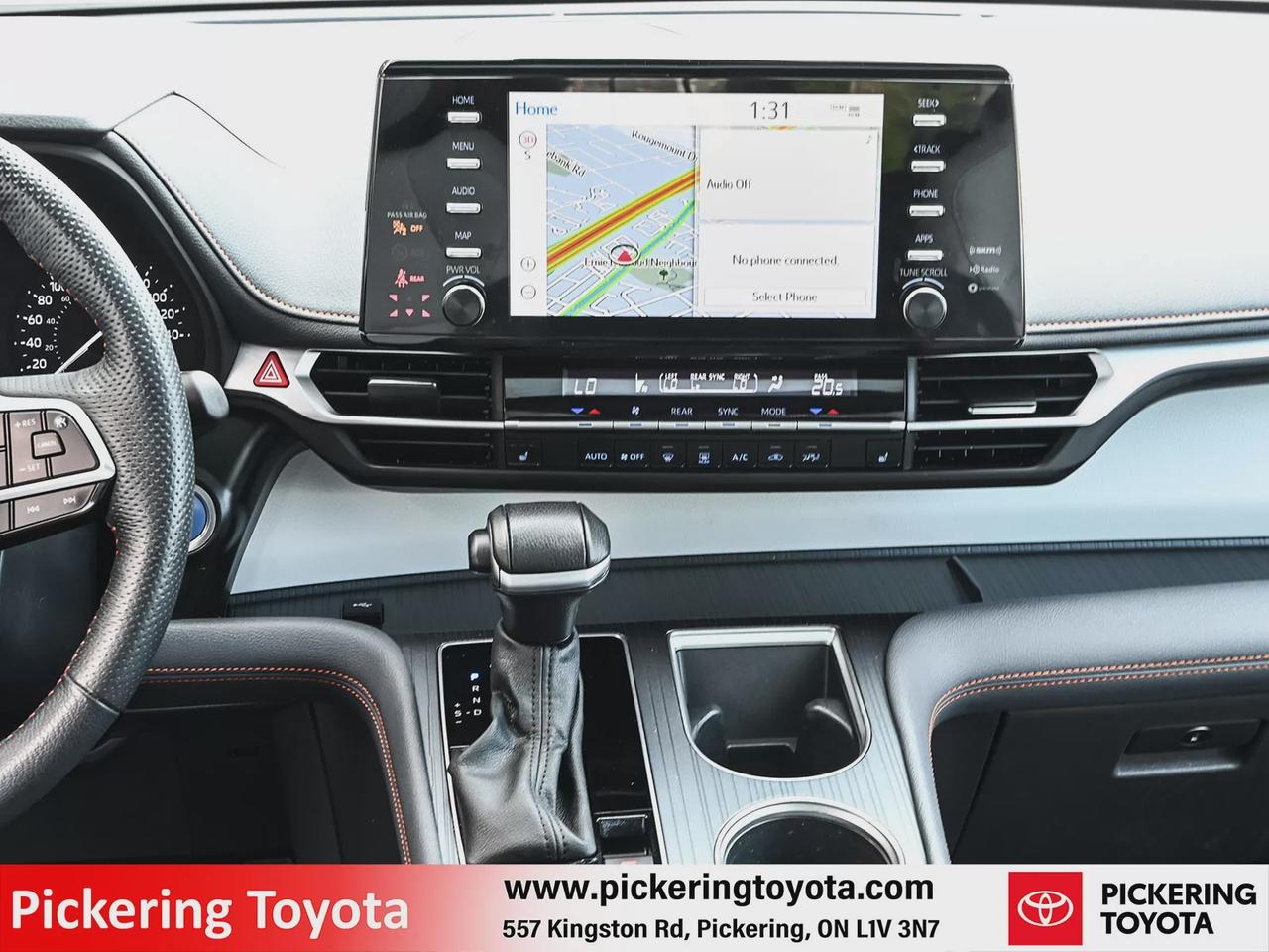2024 Toyota Sienna XSE Photo