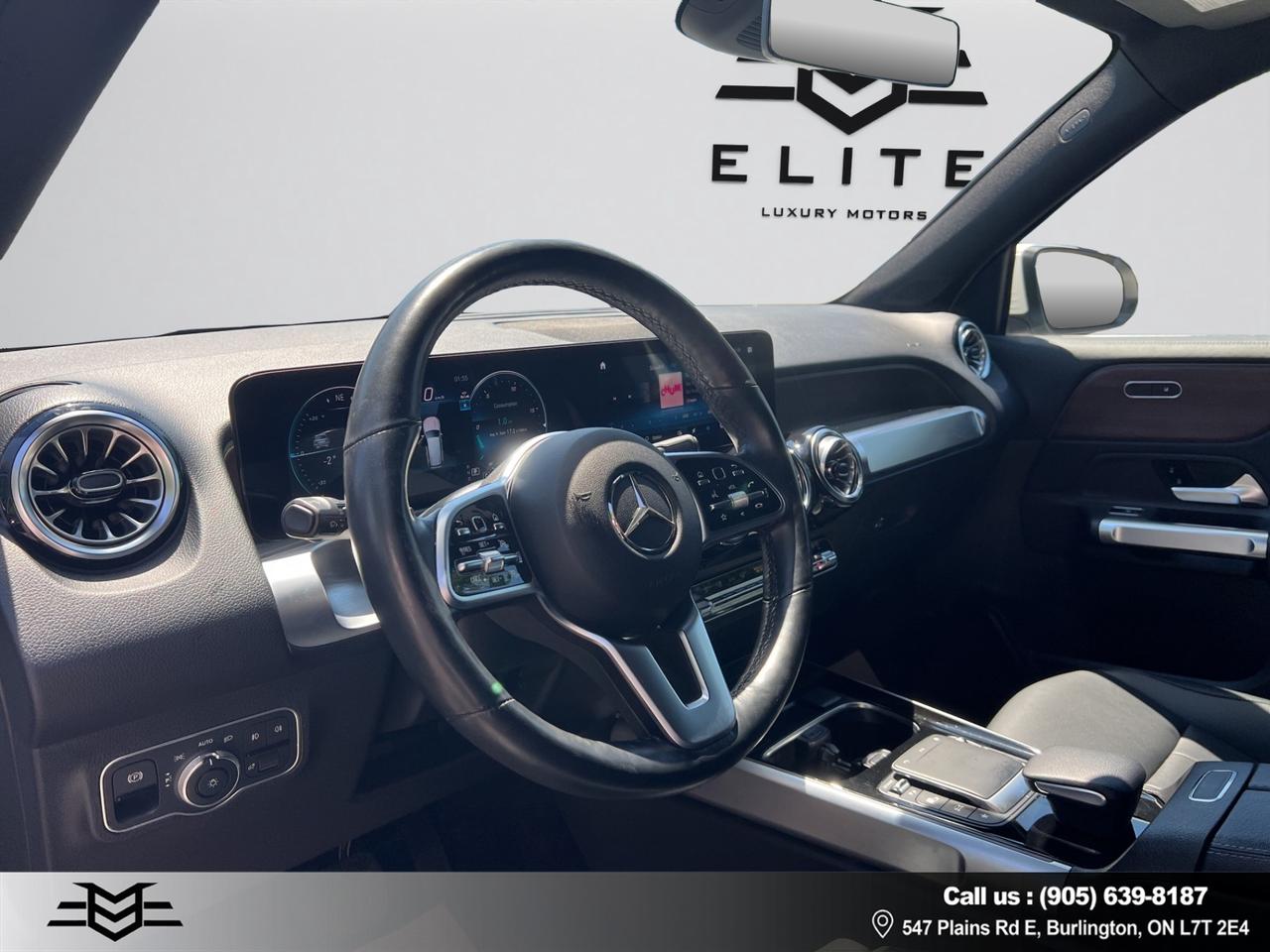 2022 Mercedes-Benz G-Class GLB 250 4MATIC - MOONROOF - AWD - LEATHER !!! Photo