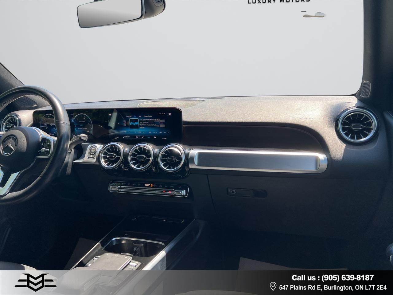 2022 Mercedes-Benz G-Class GLB 250 4MATIC - MOONROOF - AWD - LEATHER !!! Photo