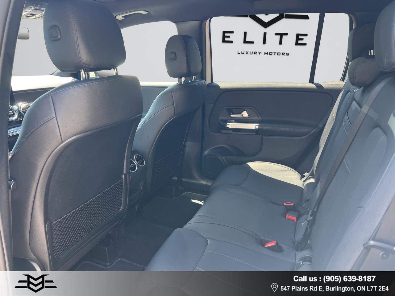2022 Mercedes-Benz G-Class GLB 250 4MATIC - MOONROOF - AWD - LEATHER !!! Photo