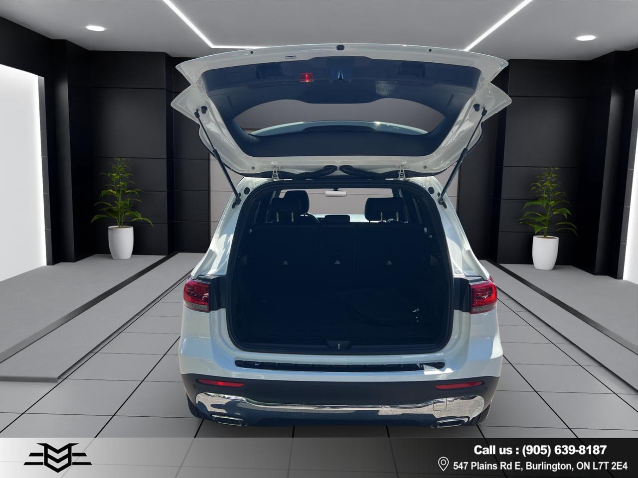 2022 Mercedes-Benz G-Class GLB 250 4MATIC - MOONROOF - AWD - LEATHER !!! Photo