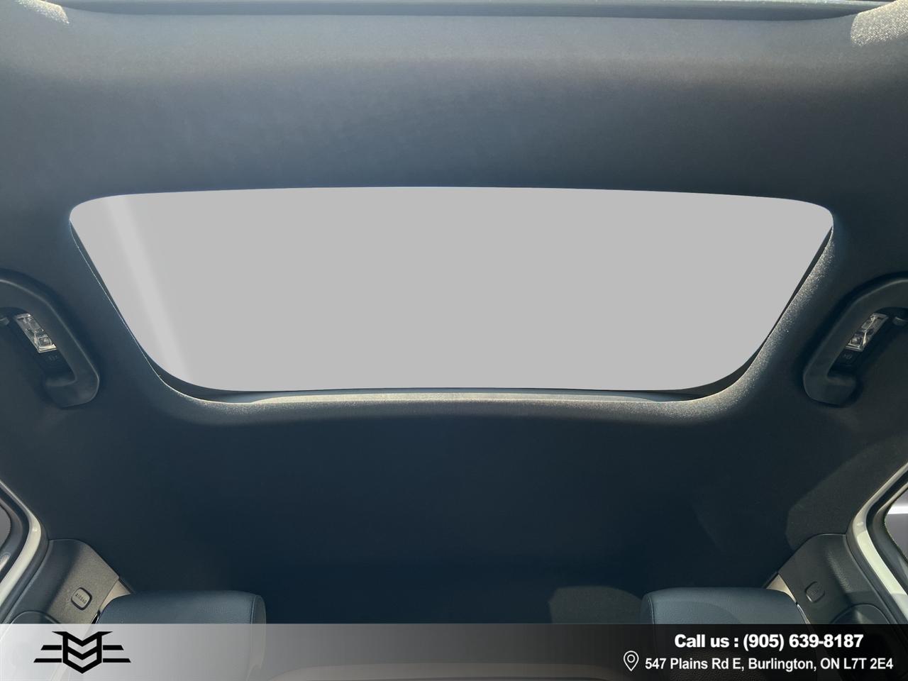 2022 Mercedes-Benz G-Class GLB 250 4MATIC - MOONROOF - AWD - LEATHER !!! Photo