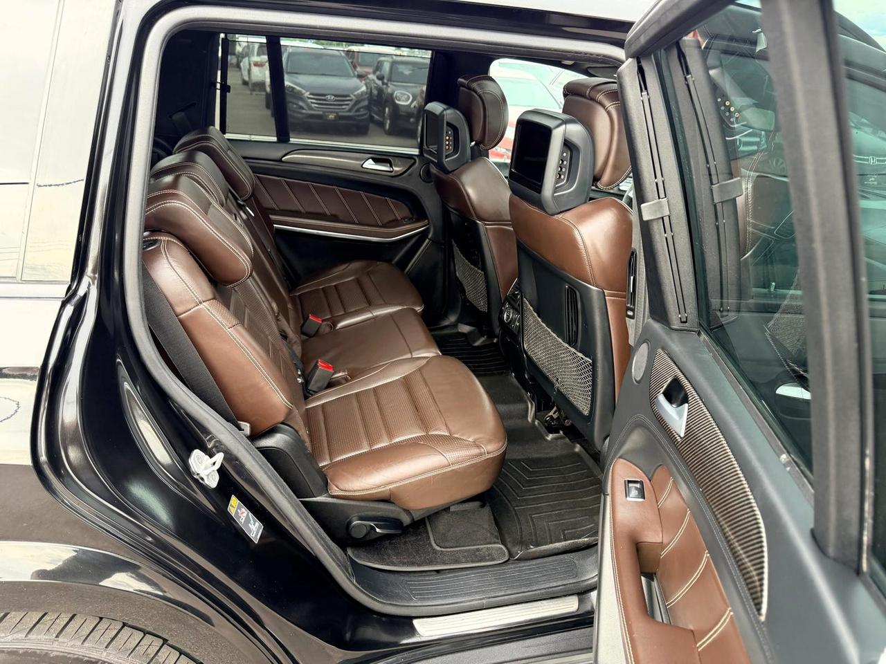 2017 Mercedes-Benz GLS AMG GLS 63 4MATIC Photo