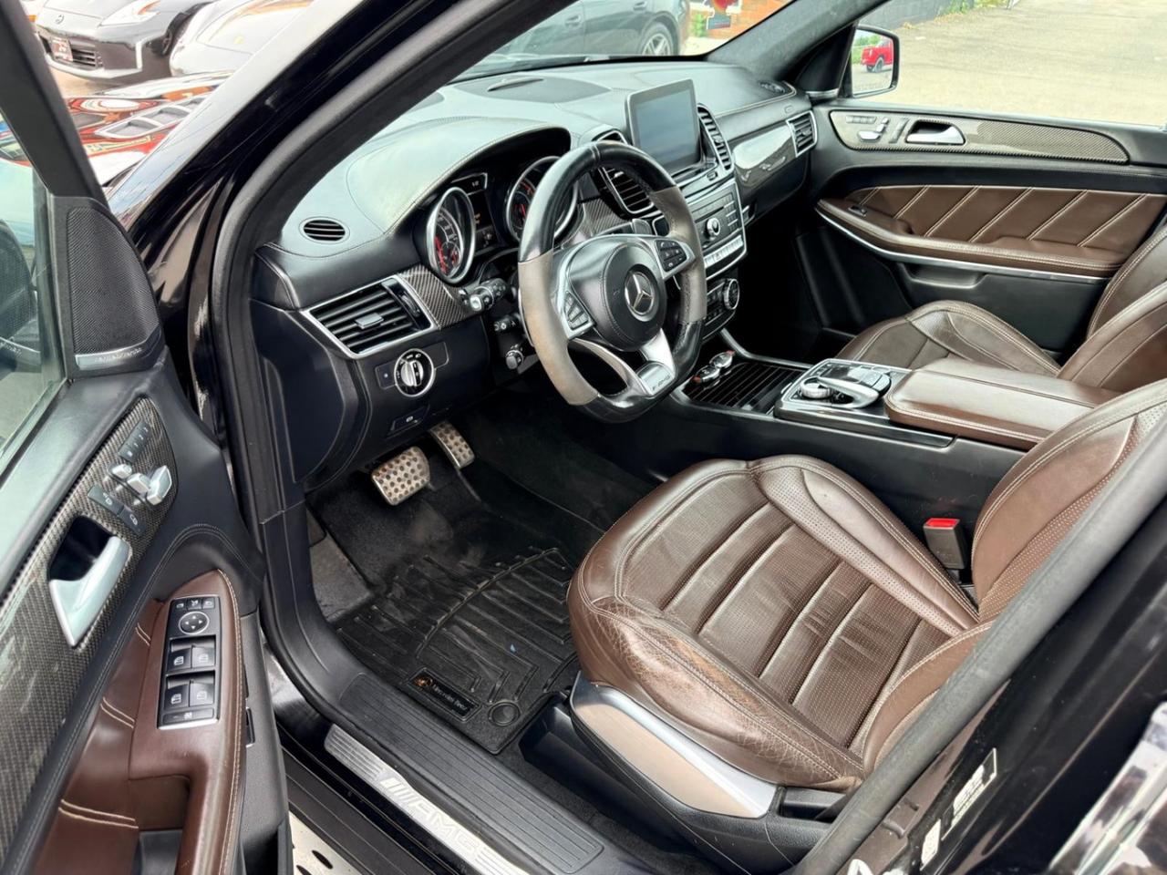 2017 Mercedes-Benz GLS AMG GLS 63 4MATIC Photo