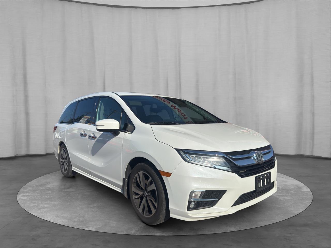 2020 Honda Odyssey Touring Auto Photo