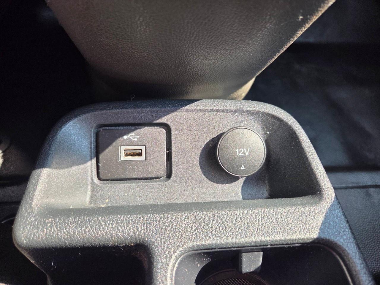 2020 Ford Transit Connect Van XL W/DUAL SLIDING DOORS Photo