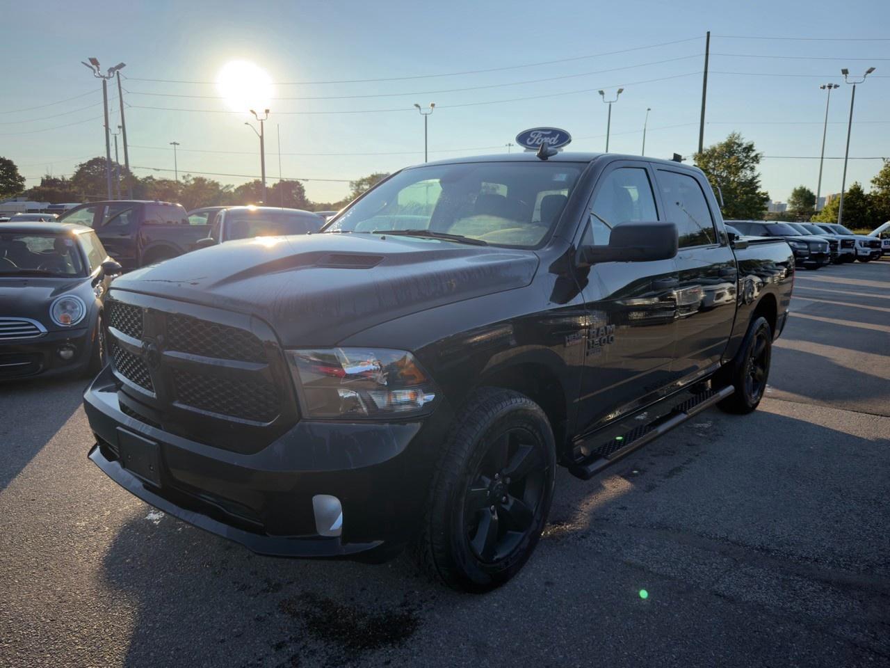 2021 RAM 1500 Classic Tradesman 26J|SUB ZERO|WHEEL/SOUND PK|NIGHT ED|LINER Photo3