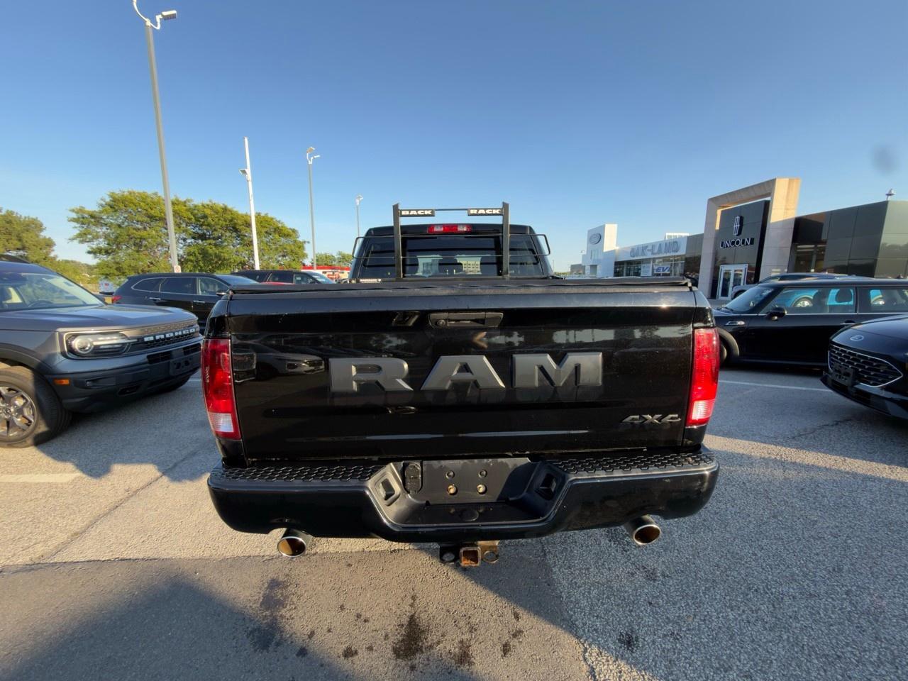 2021 RAM 1500 Classic Tradesman 26J|SUB ZERO|WHEEL/SOUND PK|NIGHT ED|LINER Photo