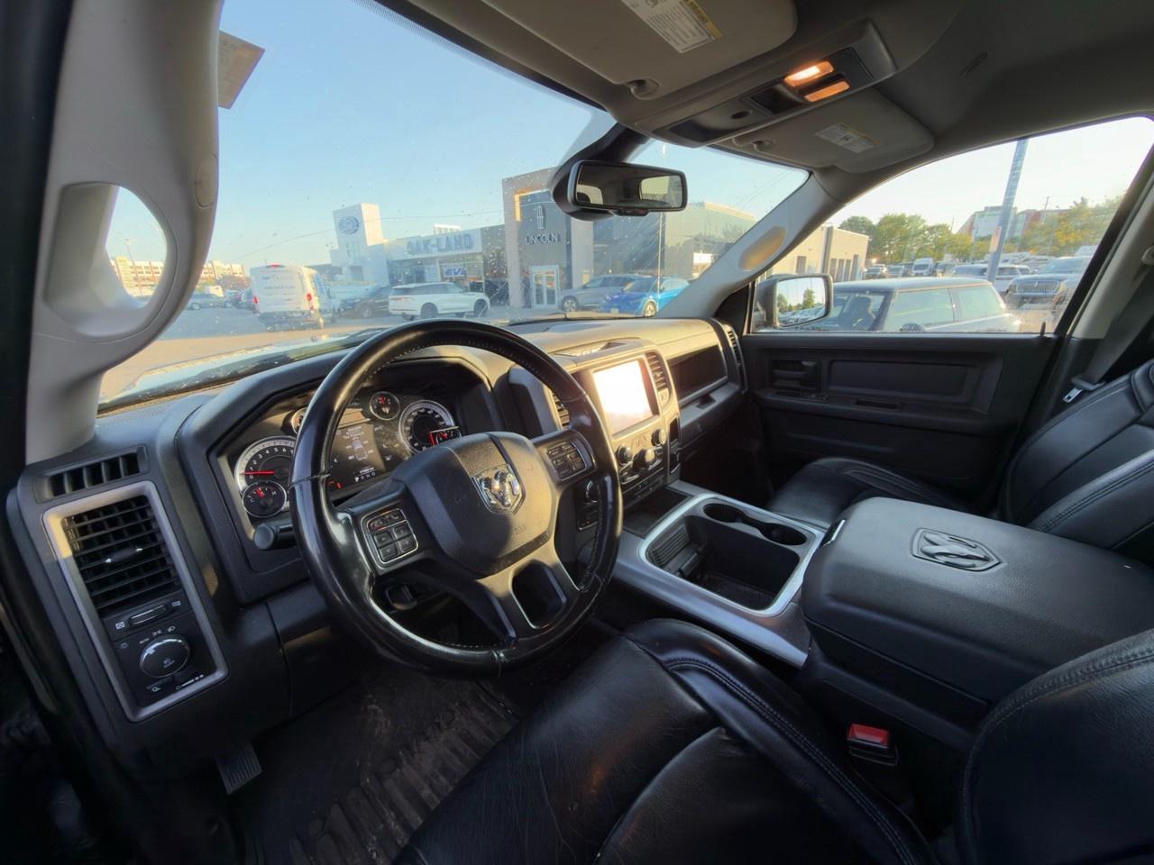 2021 RAM 1500 Classic Tradesman 26J|SUB ZERO|WHEEL/SOUND PK|NIGHT ED|LINER Photo