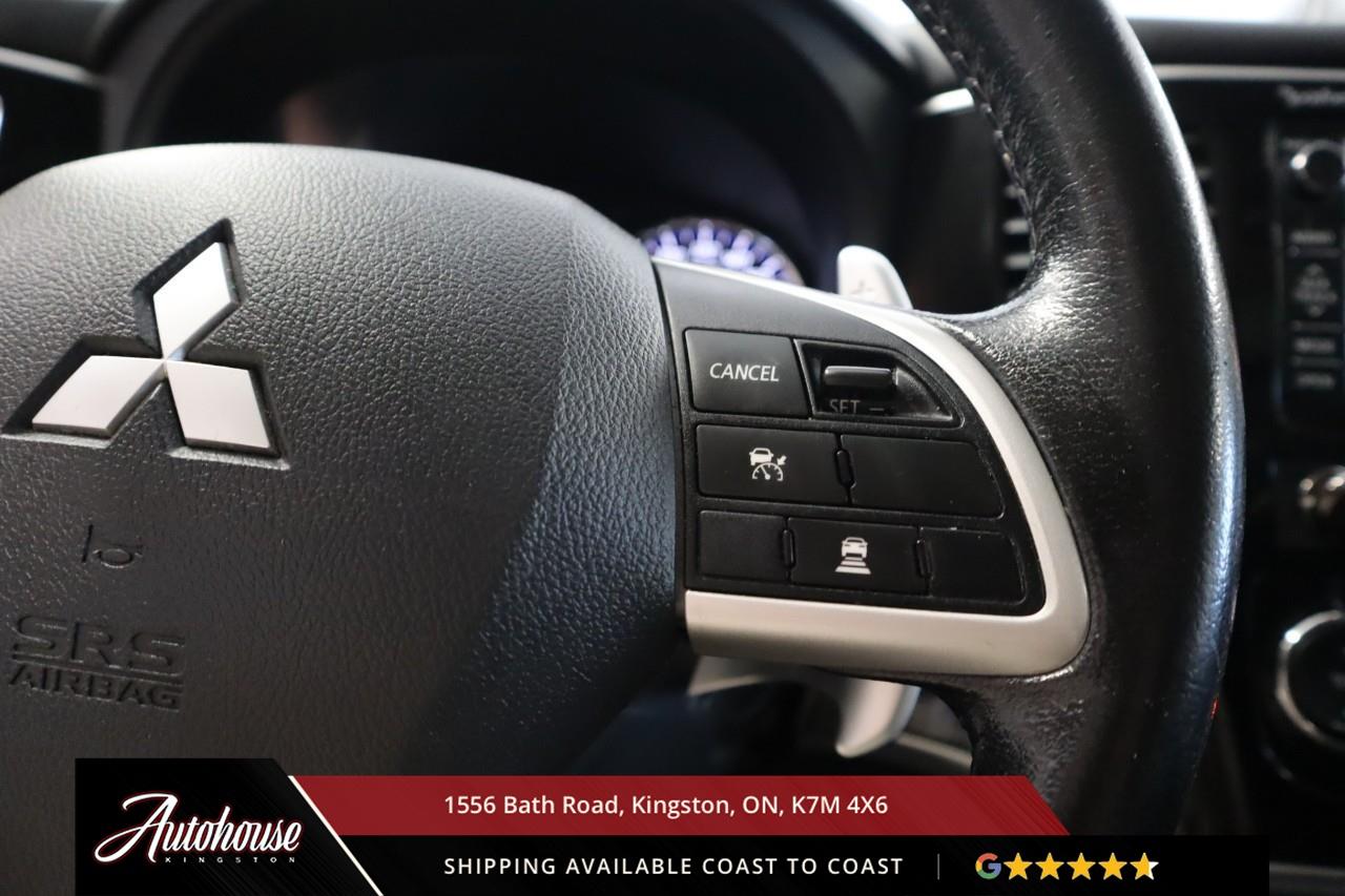2014 Mitsubishi Outlander GT 3RD ROW - LEATHER - SUNROOF Photo