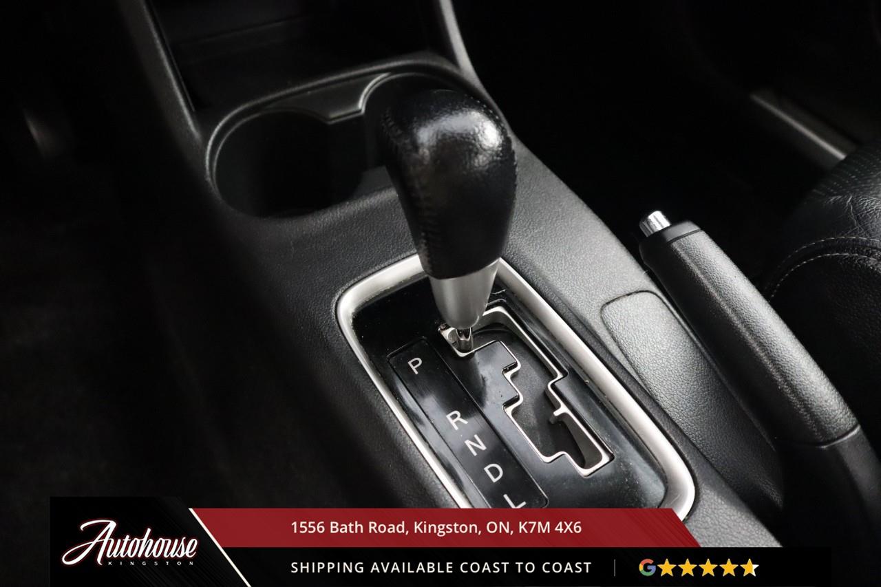 2014 Mitsubishi Outlander GT 3RD ROW - LEATHER - SUNROOF Photo
