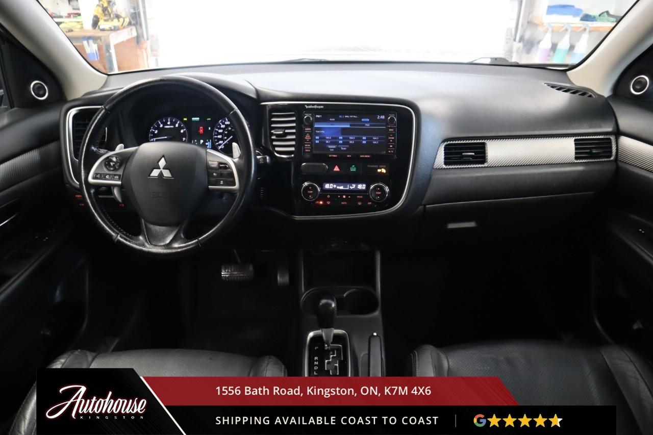 2014 Mitsubishi Outlander GT 3RD ROW - LEATHER - SUNROOF Photo